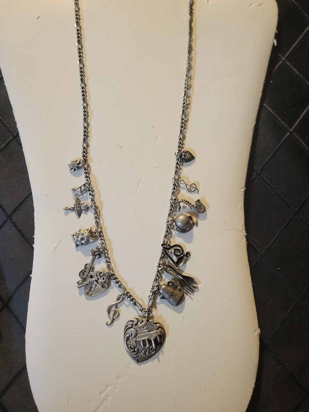 Sterling-Tone Heart Charm Pendant Necklace with Multiple Charms Vintage Charms
